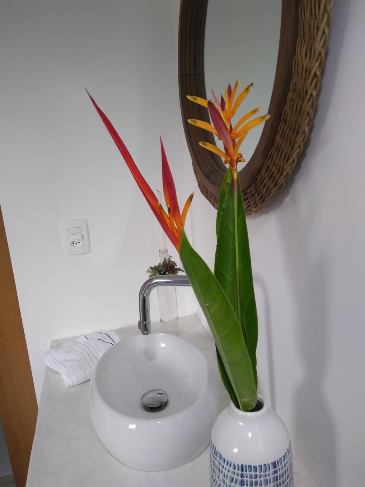 Almas Gemeas Suite Com Cozinha Praia Da Ribeira Angra dos Reis Exterior foto